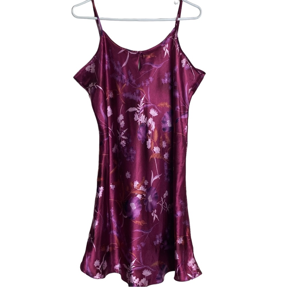 DELICATE TREASURES Intimates NIGHTGOWN Satin SLIP SIZE XL Merlot Gown